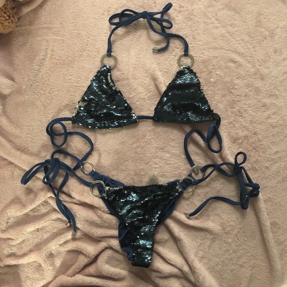Beach Bunny Swimwear Siren Song Bikini Set - Picture 6 of 11